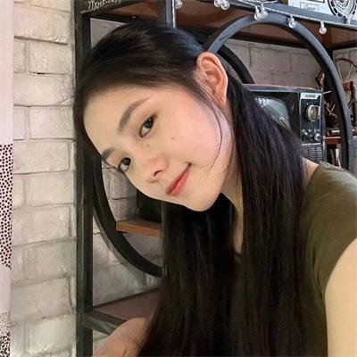 一个新足球